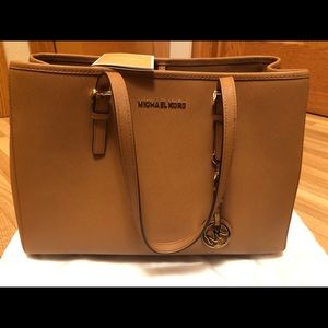 MK purse
